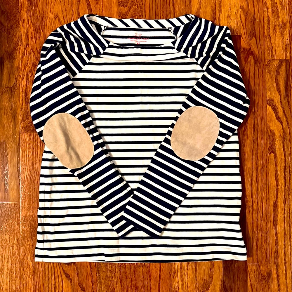 Vineyard Vines long sleeved top